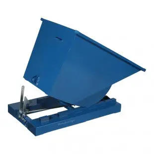 Benne Auto-Basculante 320 L en cours de basculement