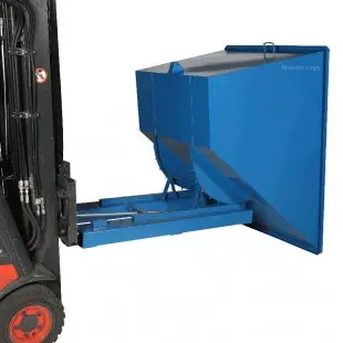 Benne Auto-Basculante 1100 L en cours de basculement
