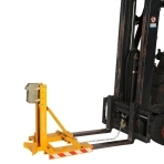 pince a fut installée sur chariot elevateur