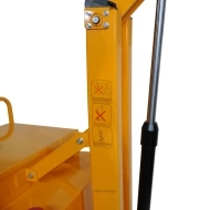 Grue porte à faux rotative semi-électrique Capacité 550 kg