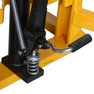 Gerbeur basculeur de fûts surbaissé Capacité 350 kg Levée 1500 mm